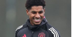 senyum-rashford-carrington-peluang-kedua-carrick
