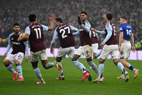 Rashford Komitmen United
