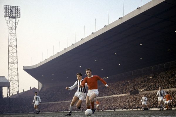debut Alex Stepney