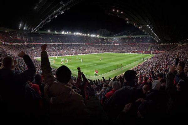 cedera man utd liga champions