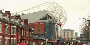 derby-manchester-17-penangkapan-old-trafford