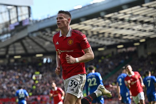 kemenangan tandang United