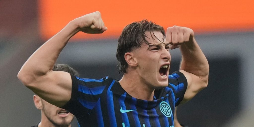 pio-esposito-bertahan-inter-united-buru-target