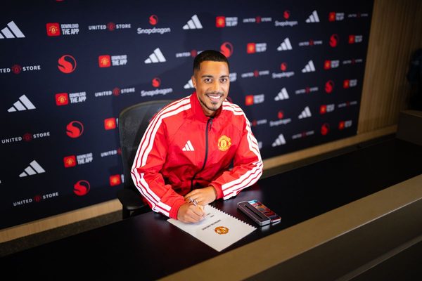strategi transfer MU