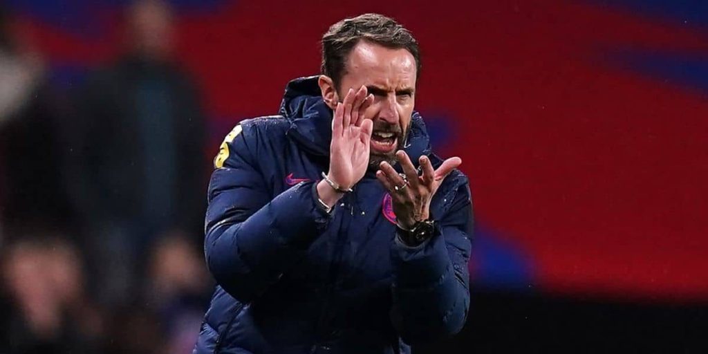 gareth-southgate-tolak-kursi-mu